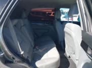 ✅ 2011 Kia Sorento LX • VIN: 5XYKT3A18BG035777 • Lot: 43592238. Wystawiony na IAAI z przebiegiem 189 418 mil. Bezpłatny archiwum sprzedaży aukcyjnych z USA i szczegółowy raport historii pojazdu na DreamBid. Zdjęcie 8.