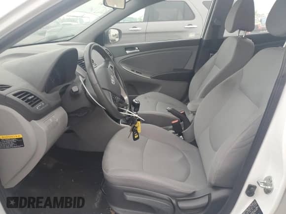 ✅ 2015 Hyundai Accent Sport • VIN: KMHCU5AE7FU201206 • Lot: 55095255. Wystawiony na Copart z przebiegiem 104 019 mil. Bezpłatny archiwum sprzedaży aukcyjnych z USA i szczegółowy raport historii pojazdu na DreamBid. Zdjęcie 7.