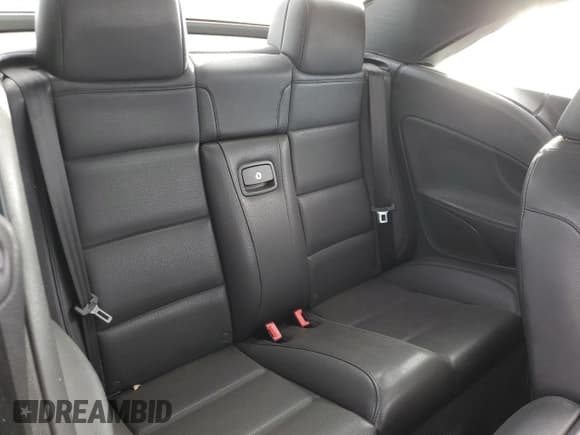 ✅ 2008 Volkswagen Eos Turbo • VIN: WVWAA71F88V006043 • Lot: 85599324. Listed on Copart with 109,666 mi. Free auction sales archive from the USA and detailed vehicle history report at DreamBid. Image 10.