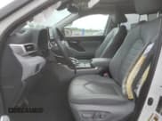 ✅ 2023 Toyota Highlander L • VIN: 5TDKDRAH5PS036263 • Lot: 80821575. Listed on Copart with 12,907 mi. Free auction sales archive from the USA and detailed vehicle history report at DreamBid. Image 7.