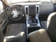 ✅ 2010 Dodge 1500 SLT • VIN: 1D7RB1GT5AS111825 • Lot: 46665345. Wystawiony na Copart z przebiegiem 175 885 mil. Bezpłatny archiwum sprzedaży aukcyjnych z USA i szczegółowy raport historii pojazdu na DreamBid. Zdjęcie 8.