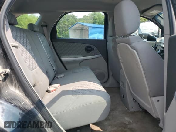 ✅ 2008 Chevrolet Equinox LS • VIN: 2CNDL13F686017317 • Lot: 63977314. Wystawiony na Copart z przebiegiem 219 679 mil. Bezpłatny archiwum sprzedaży aukcyjnych z USA i szczegółowy raport historii pojazdu na DreamBid. Zdjęcie 11.