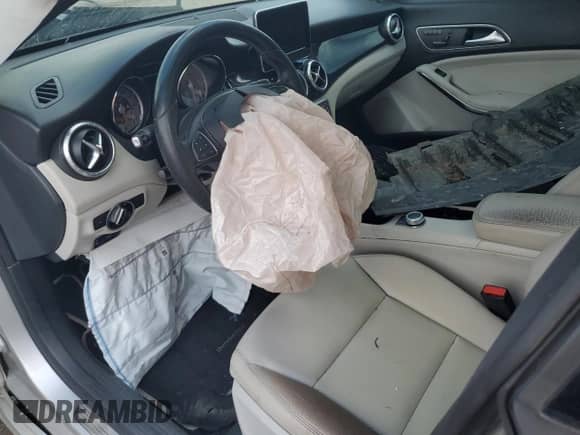 2015 Mercedes-Benz CLA 250 с VIN WDDSJ4EB3FN216496, выставлен на аукционе Copart как лот 80718705 с пробегом 234 521 миль миль и Списание • Salvage title. История ставок и продаж доступна на DreamBid. Изображение 8.