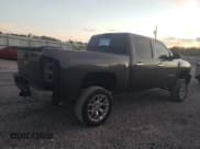 ✅ 2010 Chevrolet Silverado 1500 • VIN: 3GCRKSE25AG193461 • Лот: 80661854. Опубликован ранее на Copart с пробегом 174 434 миль. Бесплатный доступ к архиву аукционных продаж из США и подробный отчёт об истории автомобиля на DreamBid. Изображение 3.