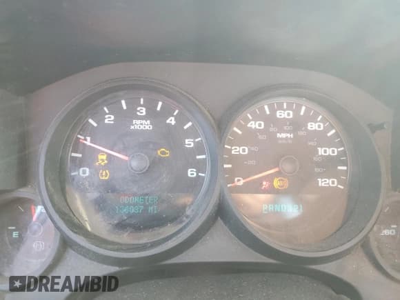 ✅ 2013 Chevrolet Silverado 1500 Work Truck • VIN: 1GCNCPEX3DZ101577 • Lot: 72900164. Listed on Copart with 136,037 mi. Free auction sales archive from the USA and detailed vehicle history report at DreamBid. Image 9.