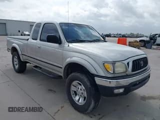 ✅ 2002 Toyota Tacoma PreRunner • VIN: 5TESN92N62Z024703 • Lot: 42511872. Wystawiony na IAAI z przebiegiem 287 828 mil. Bezpłatny archiwum sprzedaży aukcyjnych z USA i szczegółowy raport historii pojazdu na DreamBid. Zdjęcie 1.