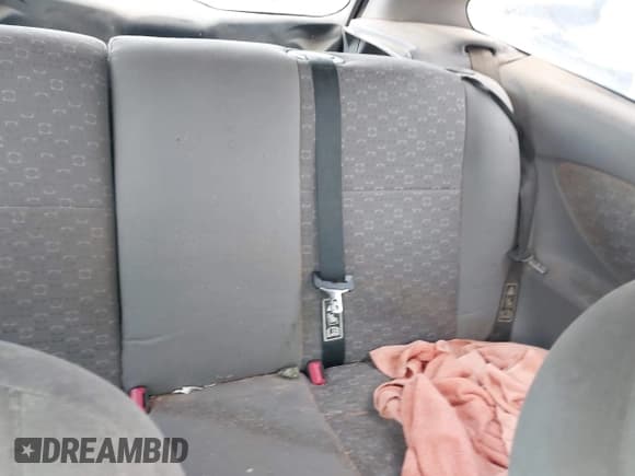 ✅ 2003 Ford Focus ZX3 • VIN: 3FAFP31Z23R187918 • Lot: 41969325. Listed on IAAI with Not provided. Free auction sales archive from the USA and detailed vehicle history report at DreamBid. Image 8.