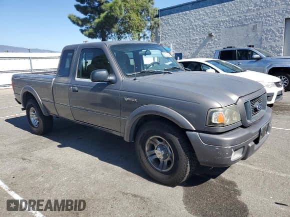 ✅ 2004 Ford Ranger Edge • VIN: 1FTYR14E74PA39766 • Lot: 87128635. Wystawiony na Copart z przebiegiem 204 467 mil. Bezpłatny archiwum sprzedaży aukcyjnych z USA i szczegółowy raport historii pojazdu na DreamBid. Zdjęcie 4.