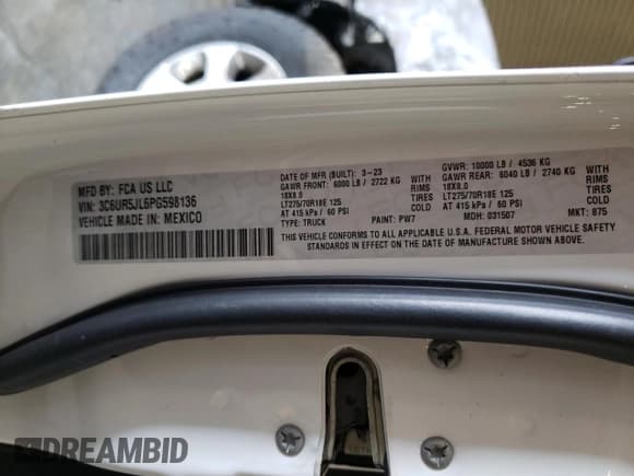 ✅ 2023 Ram 2500 Big Horn • VIN: 3C6UR5JL6PG598136 • Lot: 59113975. Wystawiony na Copart z przebiegiem Nie podano. Bezpłatny archiwum sprzedaży aukcyjnych z USA i szczegółowy raport historii pojazdu na DreamBid. Zdjęcie 12.