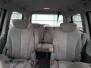 ✅ 2010 Kia Sedona LX • VIN: KNDMG4C33A6359836 • Lot: 82750495. Wystawiony na Copart z przebiegiem 139 108 mil. Bezpłatny archiwum sprzedaży aukcyjnych z USA i szczegółowy raport historii pojazdu na DreamBid. Zdjęcie 10.