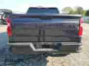 2024 Chevrolet Silverado 1500 Custom Trail Boss z VIN 3GCPDCEK3RG154533, wystawiony jako Copart lot #80881115 z przebiegiem 17 821 mil mil oraz Szkoda całkowita • Salvage title. Historia ofert i sprzedaży dostępna na DreamBid. Obrazek 6.