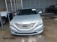 ✅ 2013 Hyundai Sonata SE • VIN: 5NPEC4AC6DH662364 • Лот: 43070922. Опубликован ранее на IAAI с пробегом 102 558 миль. Бесплатный доступ к архиву аукционных продаж из США и подробный отчёт об истории автомобиля на DreamBid. Изображение 12.