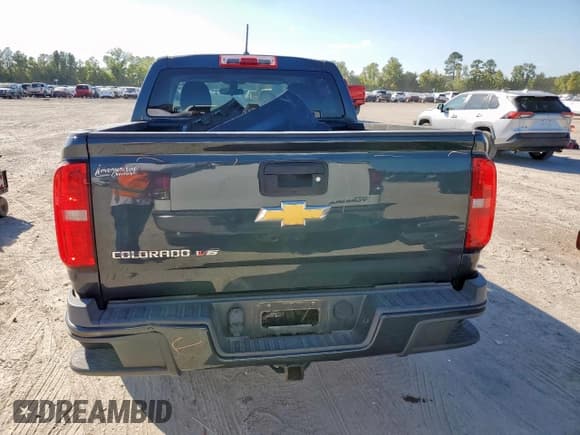 ✅ 2018 Chevrolet Colorado 2WD Work Truck • VIN: 1GCGSBEN9J1184004 • Lot: 85185755. Wystawiony na Copart z przebiegiem 52 969 mil. Bezpłatny archiwum sprzedaży aukcyjnych z USA i szczegółowy raport historii pojazdu na DreamBid. Zdjęcie 6.