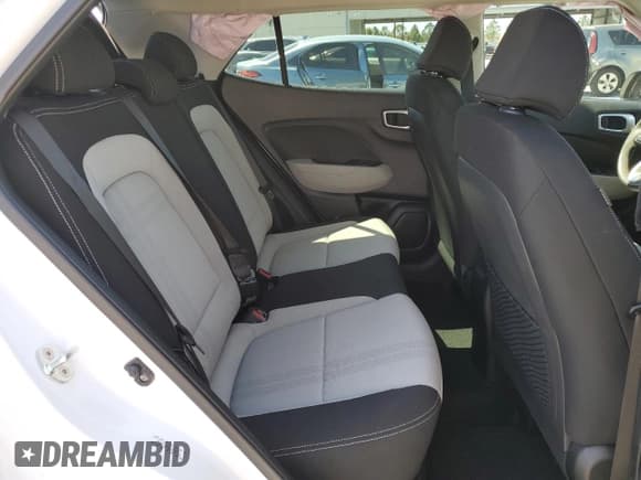 ✅ 2020 Hyundai Venue SEL • VIN: KMHRC8A30LU034311 • Lot: 49376155. Listed on Copart with 19,567 mi. Free auction sales archive from the USA and detailed vehicle history report at DreamBid. Image 12.