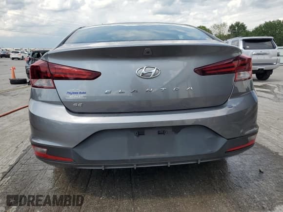 ✅ 2019 Hyundai Elantra SE • VIN: 5NPD74LF2KH437668 • Lot: 65554895. Listed on Copart with 107,545 mi. Free auction sales archive from the USA and detailed vehicle history report at DreamBid. Image 6.