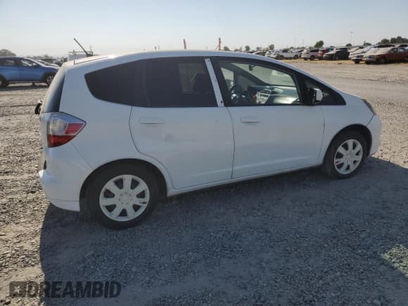 ✅ 2012 Honda Fit • VIN: JHMGE8G35CC034516 • Lot: 62781435. Wystawiony na Copart z przebiegiem 140 904 mil. Bezpłatny archiwum sprzedaży aukcyjnych z USA i szczegółowy raport historii pojazdu na DreamBid. Zdjęcie 3.