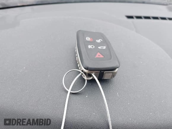 ✅ 2010 Land Rover Range Rover Sport HSE • VIN: SALSF2D47AA234351 • Lot: 42340774. Listed on IAAI with 109,747 mi. Free auction sales archive from the USA and detailed vehicle history report at DreamBid. Image 11.