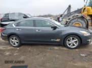 ✅ 2013 Nissan Altima SV • VIN: 1N4AL3AP9DN503064 • Lot: 43764042. Listed on IAAI with 231,149 mi. Free auction sales archive from the USA and detailed vehicle history report at DreamBid. Image 14.