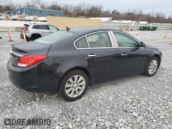 ✅ 2012 Buick Regal Premium 1 • VIN: 2G4GS5ER3C9123990 • Лот: 93571065. Опубликован ранее на Copart с пробегом 84 842 миль. Бесплатный доступ к архиву аукционных продаж из США и подробный отчёт об истории автомобиля на DreamBid. Изображение 3.