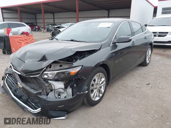 2017 Chevrolet Malibu LT z VIN 1G1ZE5ST2HF222747, wystawiony jako IAAI lot #43447756 z przebiegiem 86 352 mil mil oraz . Historia ofert i sprzedaży dostępna na DreamBid. Obrazek 2.