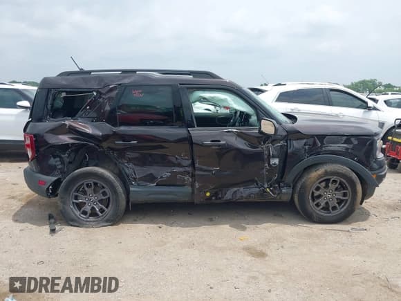 ✅ 2021 Ford Bronco Sport Big Bend • VIN: 3FMCR9B69MRB03931 • Лот: 42262087. Опубликован ранее на IAAI с пробегом 28 170 миль. Бесплатный доступ к архиву аукционных продаж из США и подробный отчёт об истории автомобиля на DreamBid. Изображение 13.