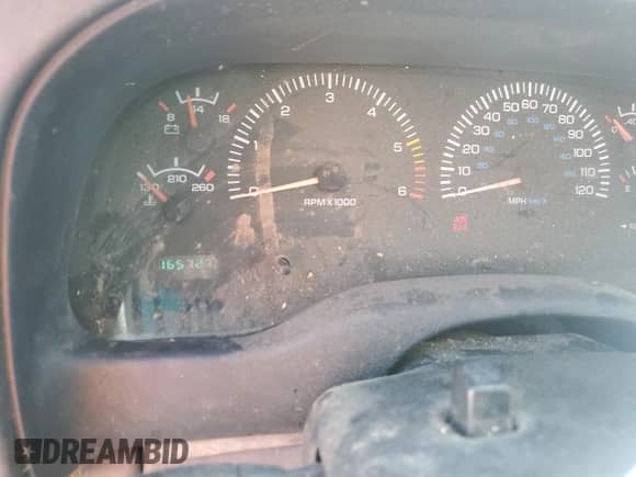 2000 Dodge Dakota z VIN 1B7FL26P6YS582901, wystawiony jako Copart lot #49786315 z przebiegiem 165 727 mil mil oraz Szkoda całkowita • Salvage title. Historia ofert i sprzedaży dostępna na DreamBid. Obrazek 9.