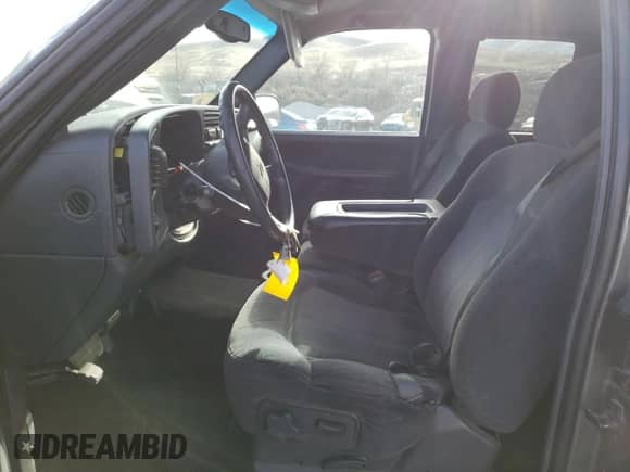 2001 Chevrolet Silverado 1500 LT z VIN 2GCEC19T511271707, wystawiony jako Copart lot #44648365 z przebiegiem 164 769 mil mil oraz Szkoda całkowita • Salvage title. Historia ofert i sprzedaży dostępna na DreamBid. Obrazek 7.