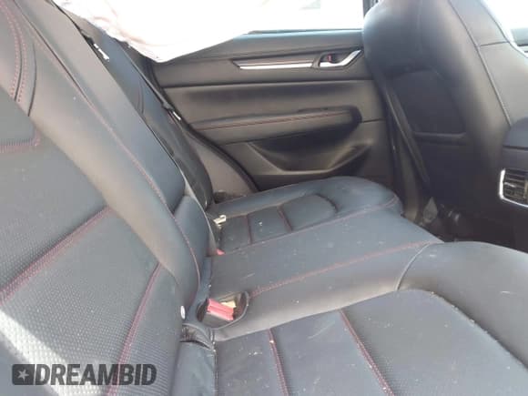 ✅ 2021 Mazda CX-5 Carbon Edition • VIN: JM3KFBCY3M0376581 • Лот: 42739625. Опубликован ранее на IAAI с пробегом 27 663 миль. Бесплатный доступ к архиву аукционных продаж из США и подробный отчёт об истории автомобиля на DreamBid. Изображение 8.