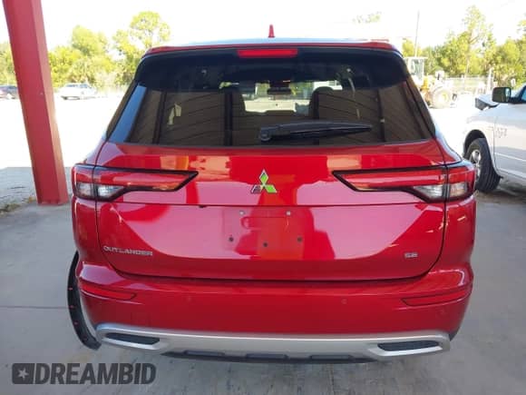 2024 Mitsubishi Outlander SE z VIN JA4J3VA85RZ076605, wystawiony jako IAAI lot #43430661 z przebiegiem 43 371 mil mil oraz . Historia ofert i sprzedaży dostępna na DreamBid. Obrazek 16.