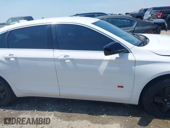 ✅ 2018 Chevrolet Impala LS • VIN: 1G11X5S34JU139233 • Лот: 42129522. Опубликован ранее на IAAI с пробегом 134 223 миль. Бесплатный доступ к архиву аукционных продаж из США и подробный отчёт об истории автомобиля на DreamBid. Изображение 13.