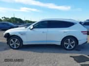 ✅ 2023 Genesis GV80 • VIN: KMUHCESCXPU106714 • Lot: 41899438. Wystawiony na IAAI z przebiegiem 35 750 mil. Bezpłatny archiwum sprzedaży aukcyjnych z USA i szczegółowy raport historii pojazdu na DreamBid. Zdjęcie 14.