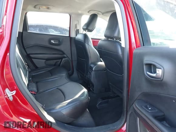 ✅ 2019 Jeep Compass Latitude • VIN: 3C4NJCBB5KT711671 • Лот: 41435932. Опубликован ранее на IAAI с пробегом 110 428 миль. Бесплатный доступ к архиву аукционных продаж из США и подробный отчёт об истории автомобиля на DreamBid. Изображение 8.