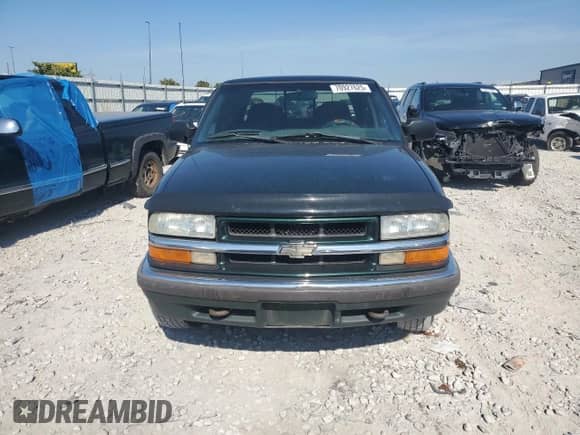 2002 Chevrolet S-10 LS с VIN 1GCDT13W82K182259, выставлен на аукционе Copart как лот 70927625 с пробегом 165 506 миль миль и Списание • Salvage title. История ставок и продаж доступна на DreamBid. Изображение 5.