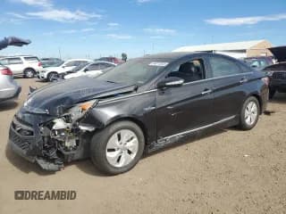 ✅ 2013 Hyundai Sonata Limited • VIN: KMHEC4A46DA077490 • Lot: 84072565. Listed on Copart with 128,225 mi. Free auction sales archive from the USA and detailed vehicle history report at DreamBid. Image 1.