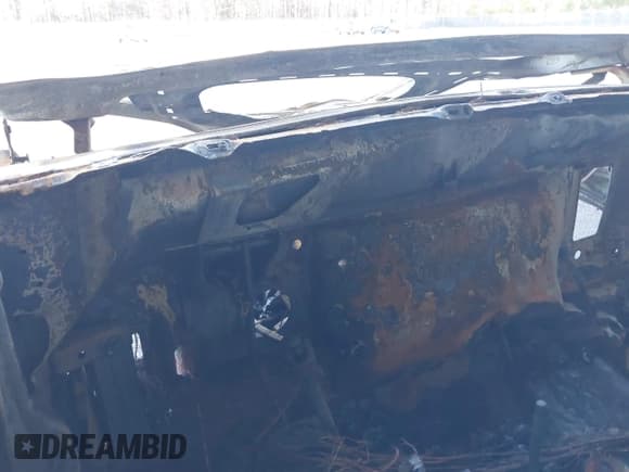 ✅ 1997 Ford F-250 • VIN: 3FTHF26H0VMA66451 • Лот: 43800991. Опубликован ранее на IAAI с пробегом 137 227 миль. Бесплатный доступ к архиву аукционных продаж из США и подробный отчёт об истории автомобиля на DreamBid. Изображение 7.