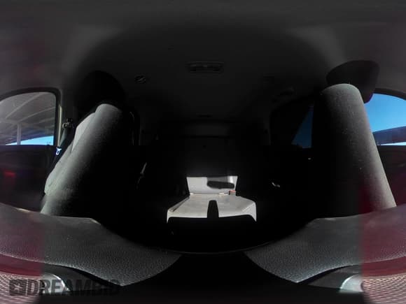 ✅ 2014 Chevrolet Tahoe Commercial • VIN: 1GNLC2E06ER199722 • Lot: 43658351. Wystawiony na IAAI z przebiegiem 165 433 mil. Bezpłatny archiwum sprzedaży aukcyjnych z USA i szczegółowy raport historii pojazdu na DreamBid. Zdjęcie 18.