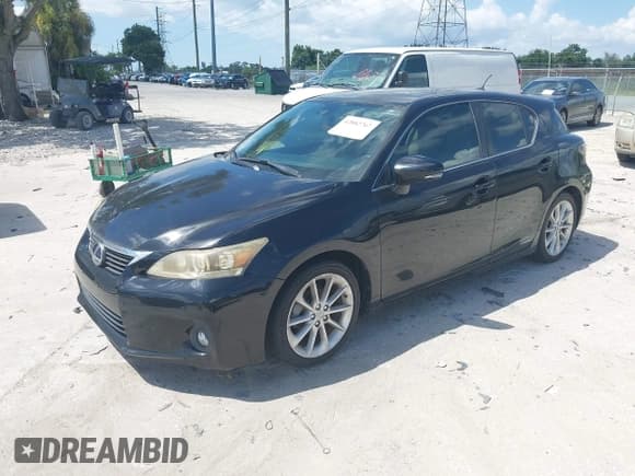 ✅ 2013 Lexus CT 200h • VIN: JTHKD5BH5D2128546 • Lot: 42882767. Listed on IAAI with 217,505 mi. Free auction sales archive from the USA and detailed vehicle history report at DreamBid. Image 2.