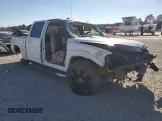 ✅ 2005 GMC Sierra Denali • VIN: 2GTEK63N451260326 • Лот: 83177844. Опубликован ранее на Copart с пробегом Не указан. Бесплатный доступ к архиву аукционных продаж из США и подробный отчёт об истории автомобиля на DreamBid. Изображение 4.