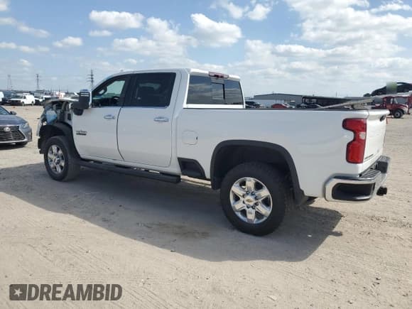 ✅ 2023 Chevrolet Silverado 1500 • VIN: 1GC4WPE76PF195897 • Лот: 48695735. Опубликован ранее на Copart с пробегом 68 207 миль. Бесплатный доступ к архиву аукционных продаж из США и подробный отчёт об истории автомобиля на DreamBid. Изображение 2.