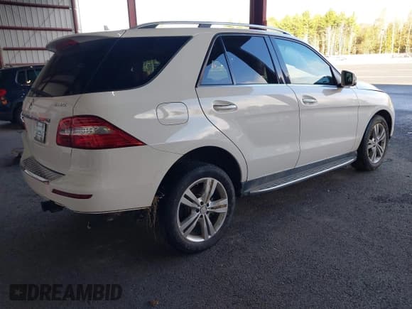 ✅ 2015 Mercedes-Benz M 350 • VIN: 4JGDA5HB6FA446542 • Лот: 43634100. Опубликован ранее на IAAI с пробегом 137 395 миль. Бесплатный доступ к архиву аукционных продаж из США и подробный отчёт об истории автомобиля на DreamBid. Изображение 4.