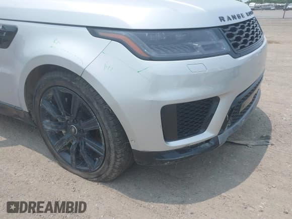 ✅ 2020 Land Rover Range Rover Sport HSE • VIN: SALWR2SU0LA732695 • Lot: 42372564. Listed on IAAI with 70,265 mi. Free auction sales archive from the USA and detailed vehicle history report at DreamBid. Image 6.