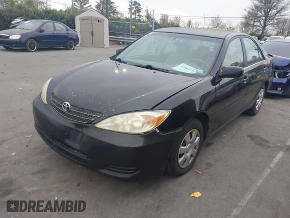 ✅ 2003 Toyota Camry LE • VIN: 4T1BE32K33U165446 • Лот: 43804548. Опубликован ранее на IAAI с пробегом 213 995 миль. Бесплатный доступ к архиву аукционных продаж из США и подробный отчёт об истории автомобиля на DreamBid. Изображение 2.