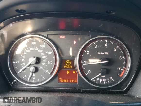 ✅ 2010 BMW 3 Series 328i • VIN: WBAPH5G51ANM34726 • Lot: 43971725. Listed on Copart with 183,454 mi. Free auction sales archive from the USA and detailed vehicle history report at DreamBid. Image 9.