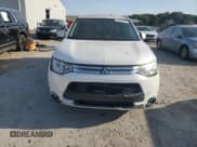 ✅ 2015 Mitsubishi Outlander GT • VIN: JA4JZ4AX4FZ001454 • Lot: 54562675. Listed on Copart with 166,983 mi. Free auction sales archive from the USA and detailed vehicle history report at DreamBid. Image 6.