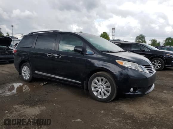 ✅ 2015 Toyota Sienna Limited • VIN: 5TDDK3DC4FS110637 • Lot: 55536225. Listed on Copart with 77,062 mi. Free auction sales archive from the USA and detailed vehicle history report at DreamBid. Image 4.