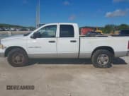 ✅ 2004 Dodge 2500 ST • VIN: 3D7KA28DX4G173895 • Lot: 43167109. Wystawiony na IAAI z przebiegiem 313 303 mil. Bezpłatny archiwum sprzedaży aukcyjnych z USA i szczegółowy raport historii pojazdu na DreamBid. Zdjęcie 15.