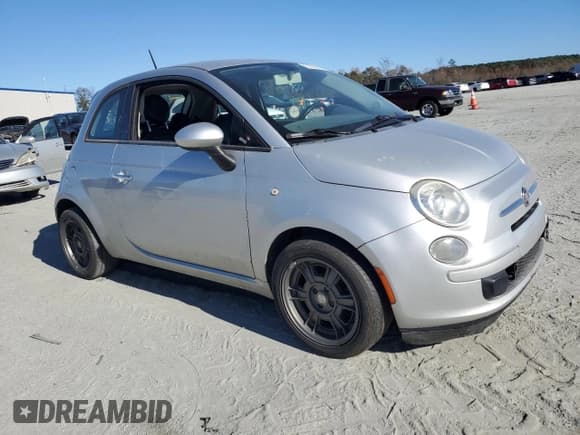 ✅ 2013 FIAT 500 Pop • VIN: 3C3CFFAR6DT754495 • Лот: 92263675. Опубликован ранее на Copart с пробегом 173 817 миль. Бесплатный доступ к архиву аукционных продаж из США и подробный отчёт об истории автомобиля на DreamBid. Изображение 4.