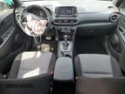 ✅ 2021 Hyundai Kona Night Edition • VIN: KM8K6CA57MU721722 • Лот: 57277694. Опубликован ранее на Copart с пробегом 27 790 миль. Бесплатный доступ к архиву аукционных продаж из США и подробный отчёт об истории автомобиля на DreamBid. Изображение 8.