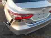 2023 Toyota Camry LE z VIN 4T1C11AK4PU147534, wystawiony jako IAAI lot #43337127 z przebiegiem 11 969 mil mil oraz . Historia ofert i sprzedaży dostępna na DreamBid. Obrazek 18.