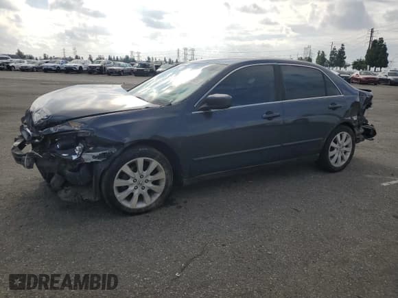 ✅ 2007 Honda Accord LX SE • VIN: 1HGCM66487A005712 • Lot: 93759585. Listed on Copart with 211,604 mi. Free auction sales archive from the USA and detailed vehicle history report at DreamBid. Image 1.
